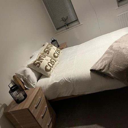 Vila 2 Bed Hengrove Bristol Exteriér fotografie